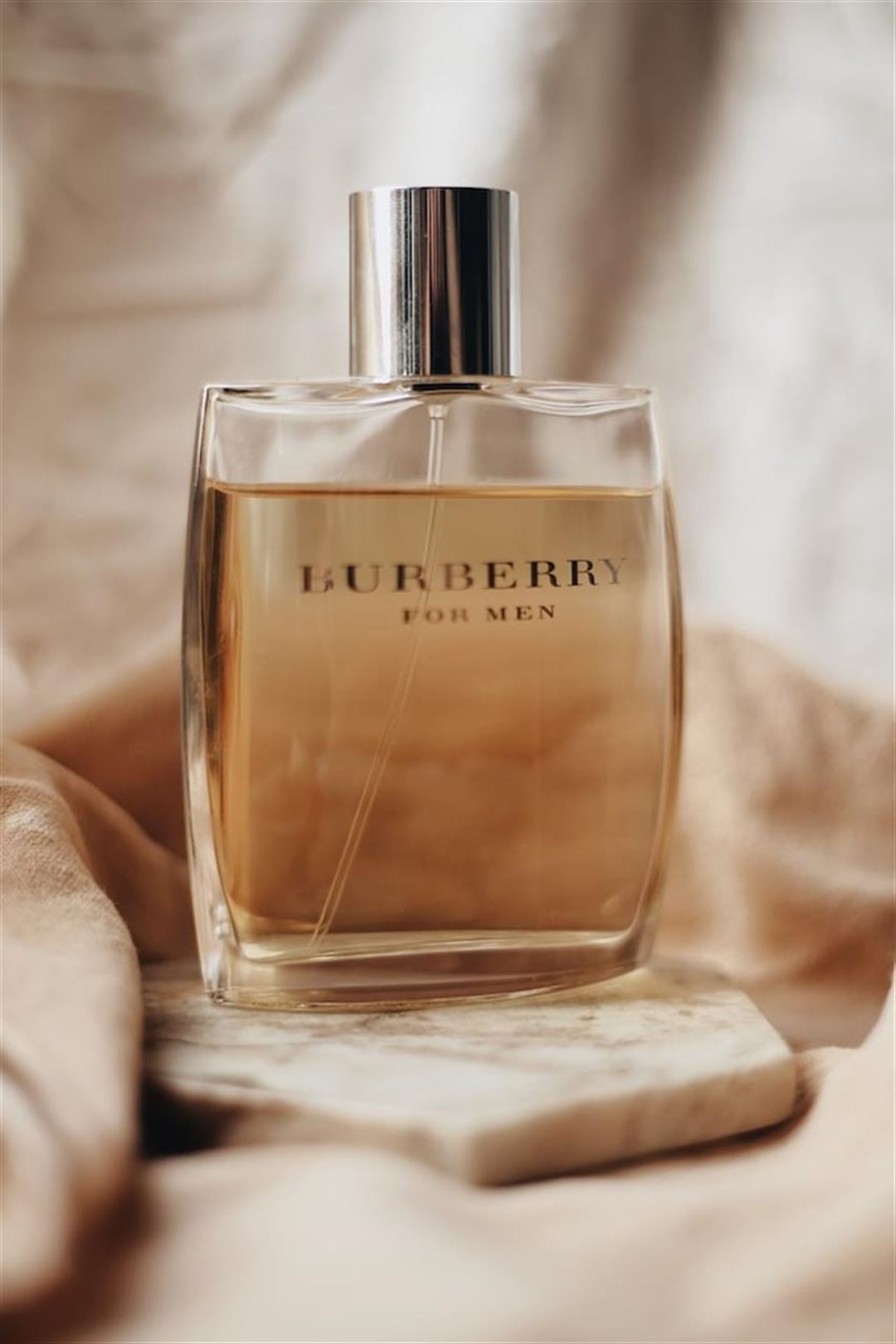 Bli kjent med Burberry – parfyme for både damer og herrer