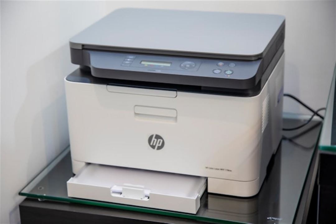 Udskriv smartere, spar mere: En guide til at vælge de rigtige printerpatroner