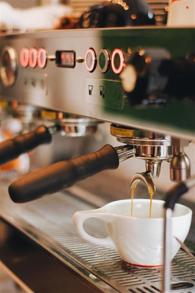 Find den rette espressomaskine - Lækker kaffe til hverdagen