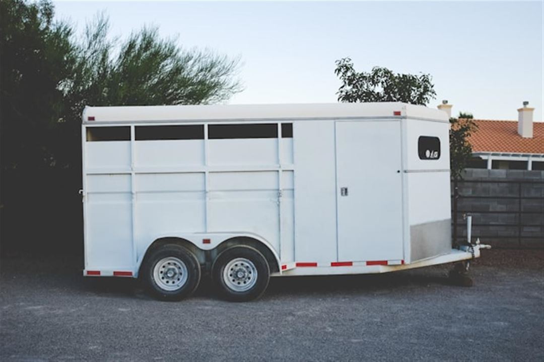Brugt trailer - find dit næste køb på lastbilbasen