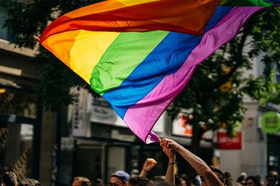 Pride flag i alle størrelser fra Langkilde & Søn
