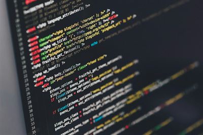 Beskyt dine enheder med sikkerhedssoftware og virusprogrammer