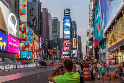 Billboards - den traditionelle og digitale reklamemetode