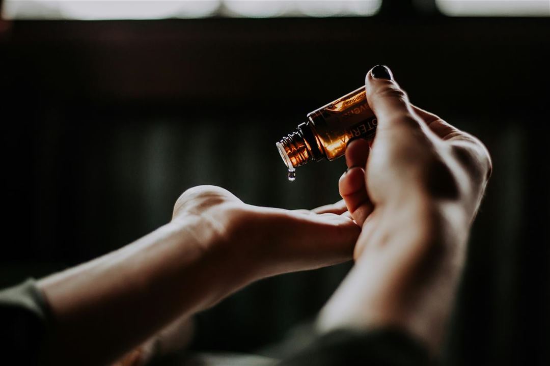 Castor oil - din guide til fordelene og anvendelsen