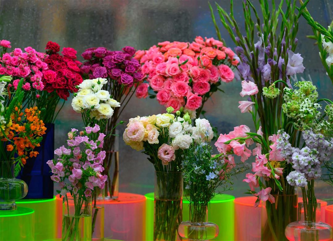 Kunstige blomster - Et farverigt alternativ til naturlig skønhed
