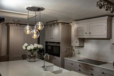 Pendant light - the ultimate guide to choosing the right lighting for your space