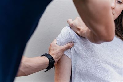 Skuldersmerter - årsager, behandling og forebyggelse