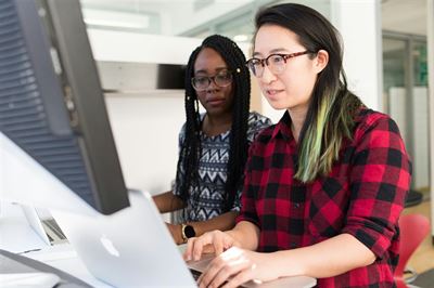 Hjælp til it support - en guide til teknologiske udfordringer