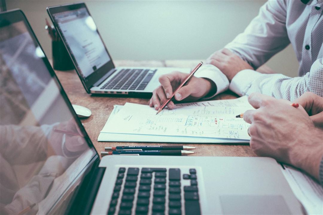 Advokater - en guide til juridisk bistand og rådgivning Advokater spiller en essentiel rolle i samfund
