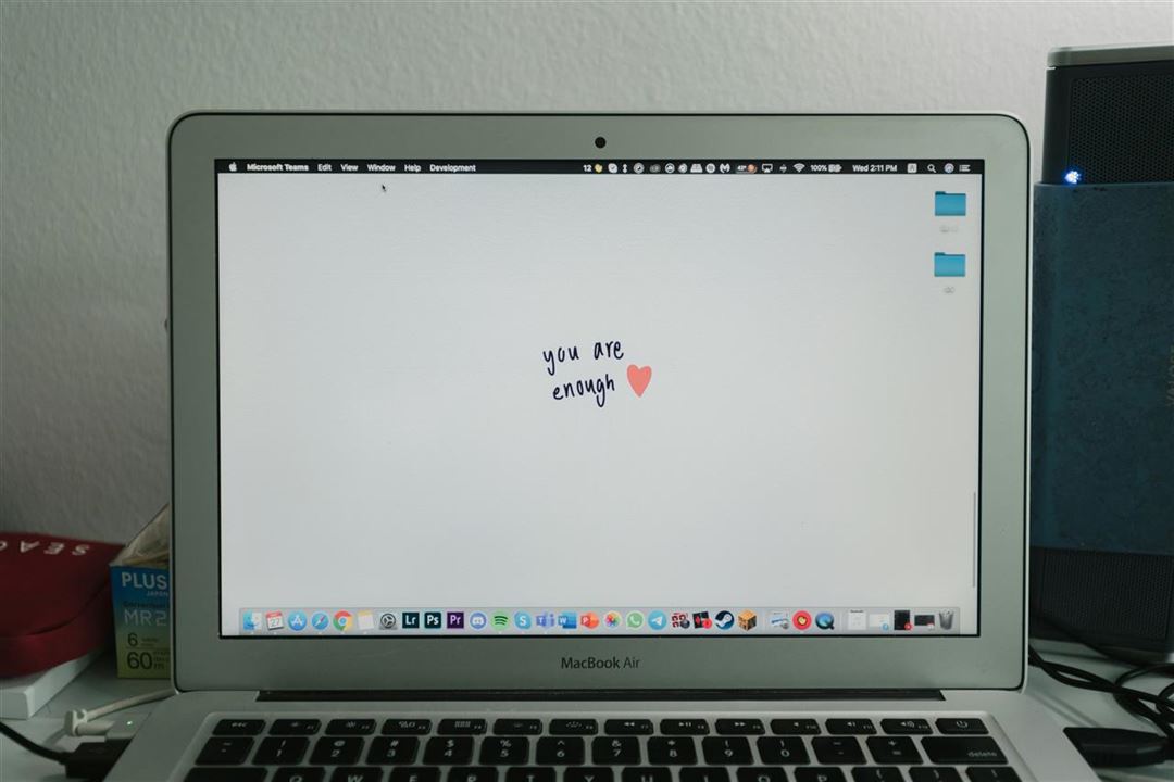 Macbook air m2 - fremtidens bærbare computer