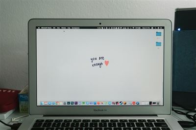 Macbook air m2 - fremtidens bærbare computer